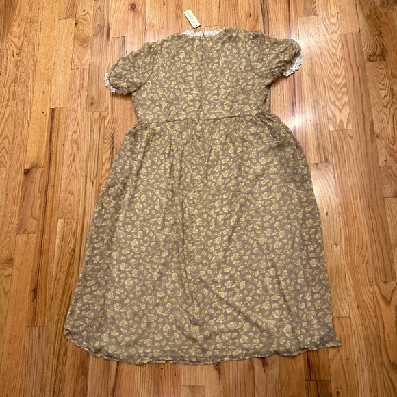 NEW NWT ROOLEE WILDE FLORAL midi maxi  dress with lace detail Size  XXL 2X - Picture 9 of 10